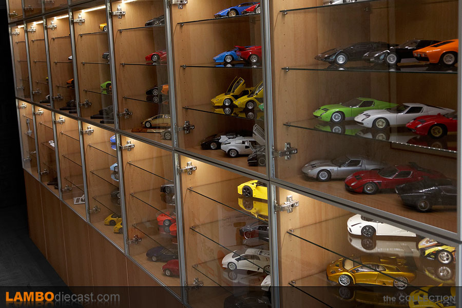 New Display Cabinet Dx Model Display Diecastxchange Com