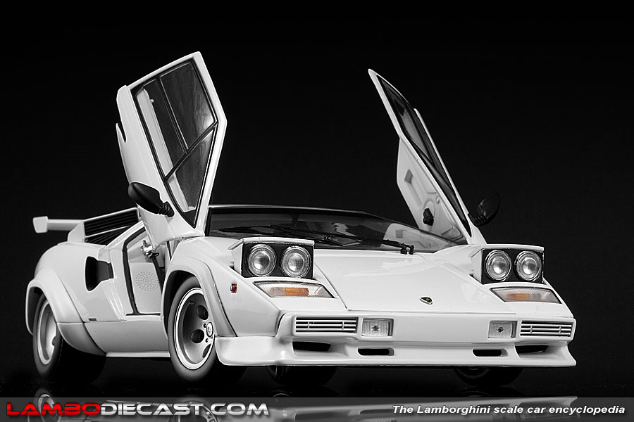 Lamborghini Countach LP5000S White Kyosho 1/18