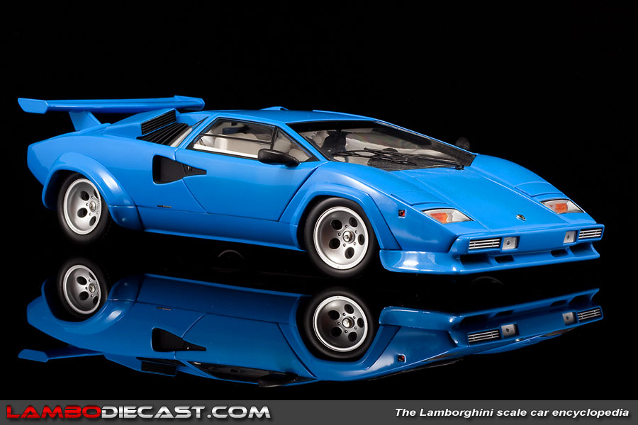 countach11.jpg