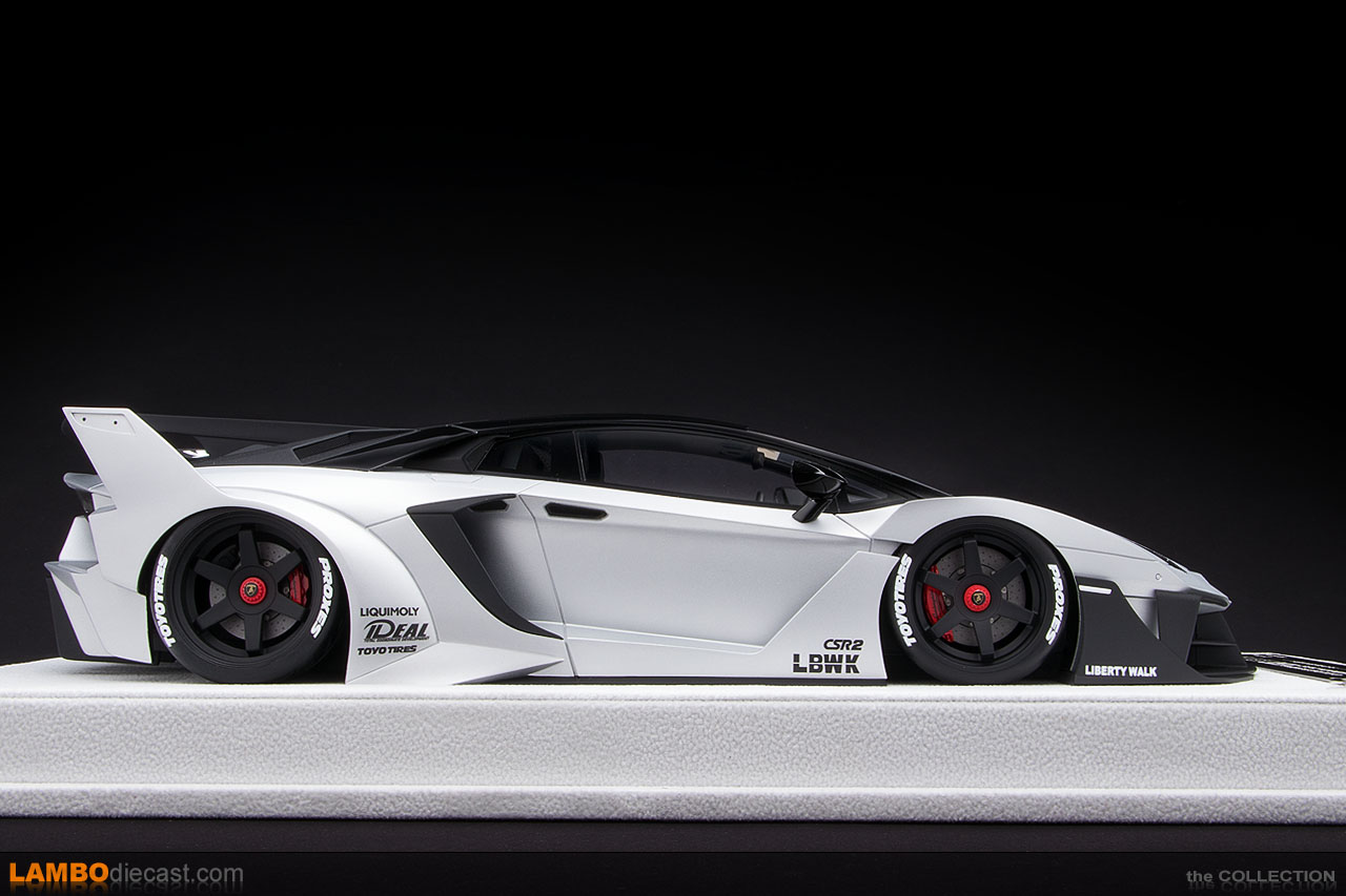 Side view of the LB-Silhouette WORKS AVENTADOR GT Evo by FuelMe Models