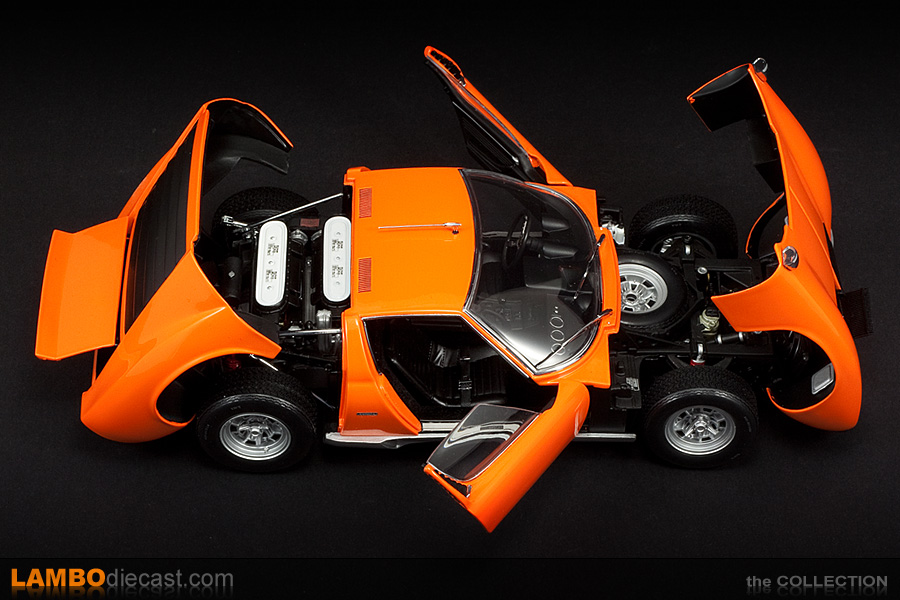 Diecast model cars Lamborghini Miura 1/18 Burago orange 1968 