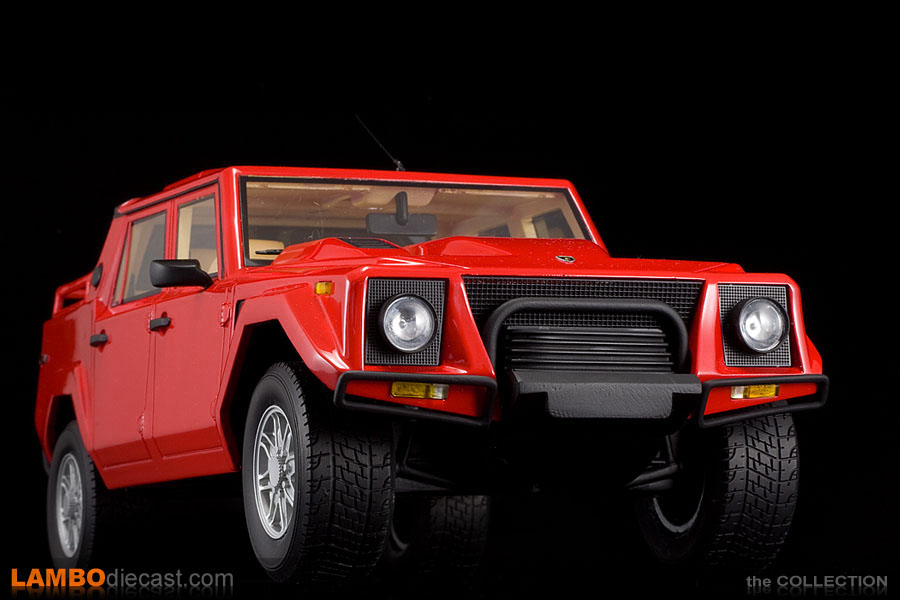 lamborghini lm 1:18 002