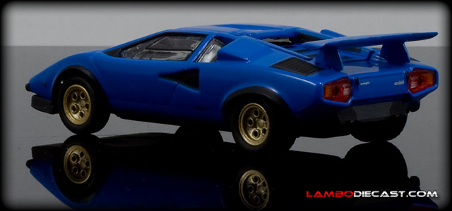 Lamborghini Countach LP500S by Kyosho