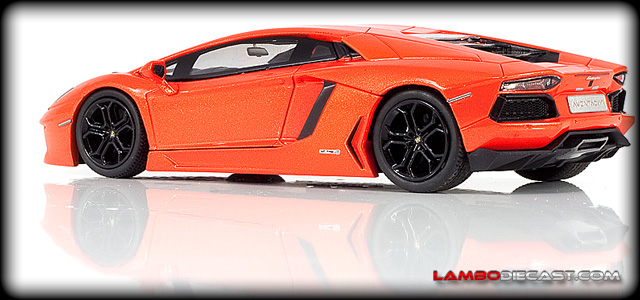 Lamborghini Aventador LP700-4 by Hotwheels