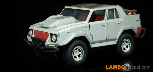 Lamborghini LM 002 by NewRay