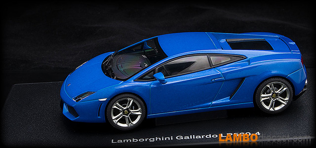 Lamborghini Gallardo LP560-4 by AUTOart
