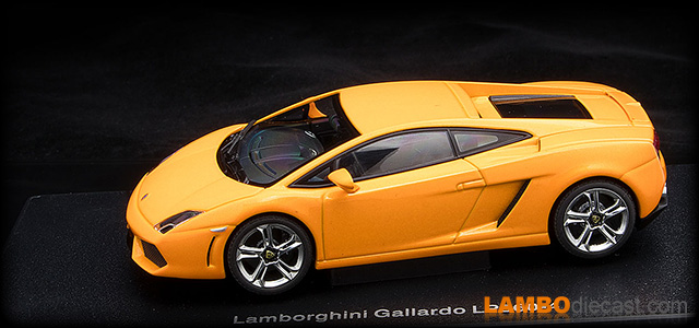 Lamborghini Gallardo LP560-4 by AUTOart