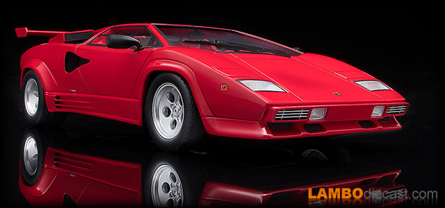 Lamborghini Countach Quattrovalvole by Kyosho