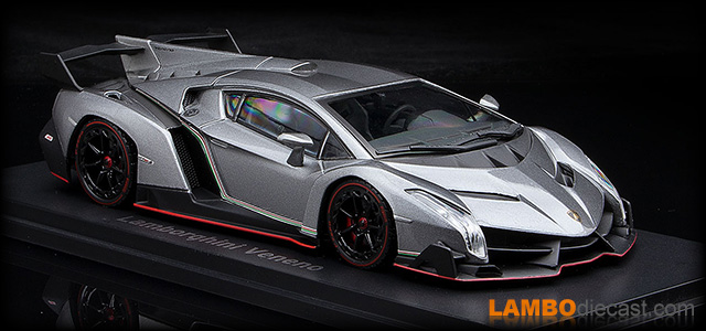 Lamborghini Veneno LP750-4 by Kyosho