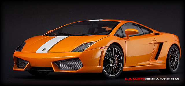 Lamborghini Gallardo LP5502 heading