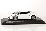 Lamborghini Gallardo LP560-4 by Minichamps