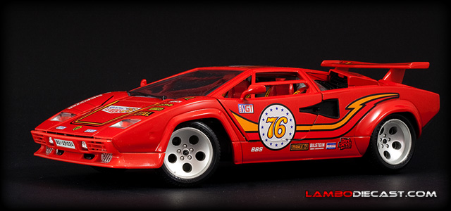 Lamborghini Countach Quattrovalvole by Bburago