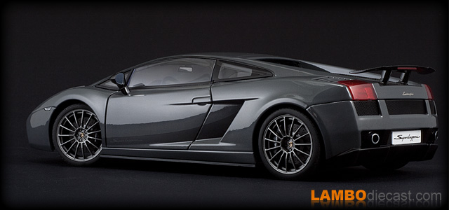 Lamborghini Gallardo Superleggera by AUTOart