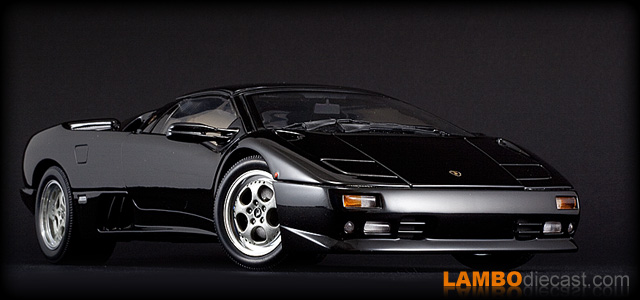 Lamborghini Diablo VT Roadster by AUTOart