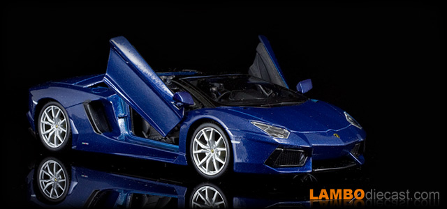 Lamborghini Aventador LP700-4 Roadster by Maisto