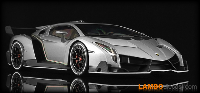 Lamborghini Veneno LP750-4 by Kyosho