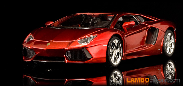 Lamborghini Aventador LP700-4 by Maisto