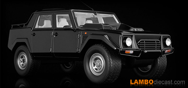 Lamborghini LM 002 by Kyosho