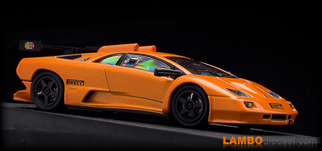 Lamborghini Diablo GT2 by Ixo