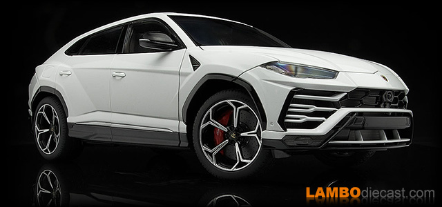 Lamborghini Urus  by AUTOart