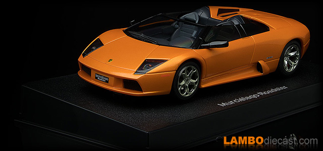 Lamborghini Murcielago Roadster by AUTOart