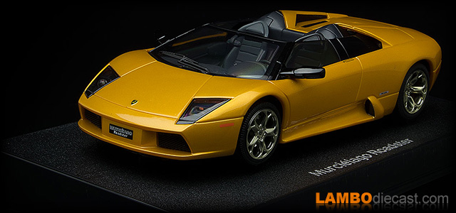 Lamborghini Murcielago Roadster by AUTOart