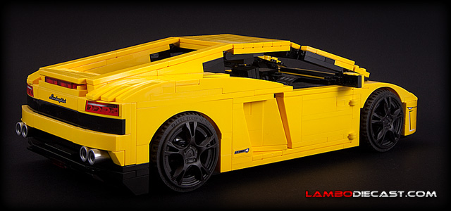 The 1/18 Lamborghini Gallardo LP560-4 from Lego, a review ...